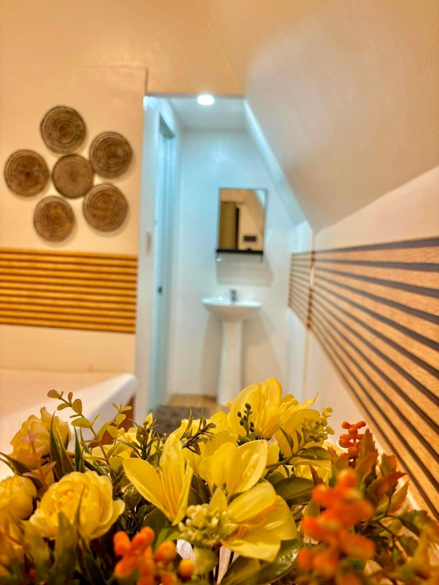 Villa Lovi Panagsama Beach موالبوال المظهر الخارجي الصورة