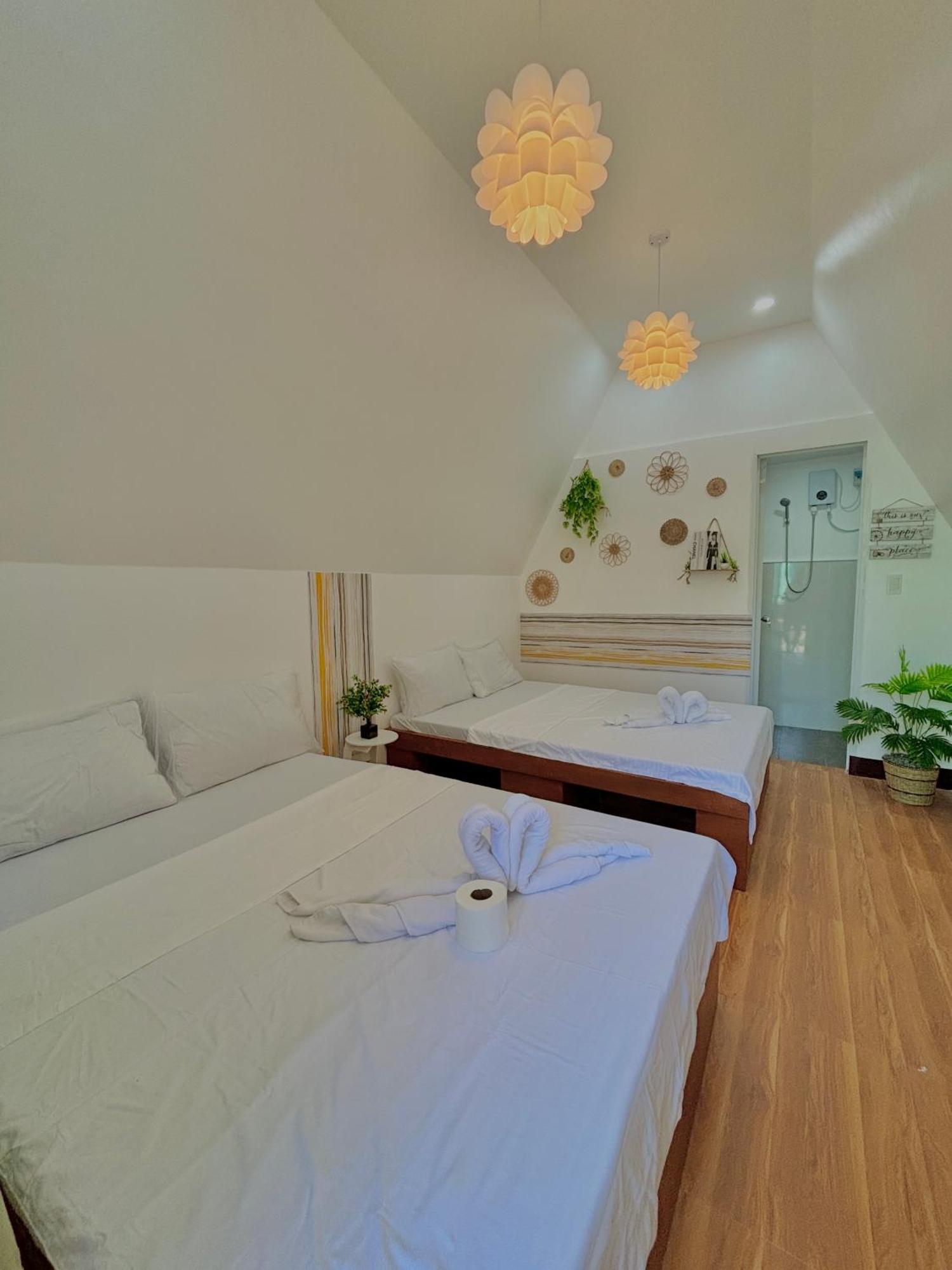 Villa Lovi Panagsama Beach موالبوال المظهر الخارجي الصورة