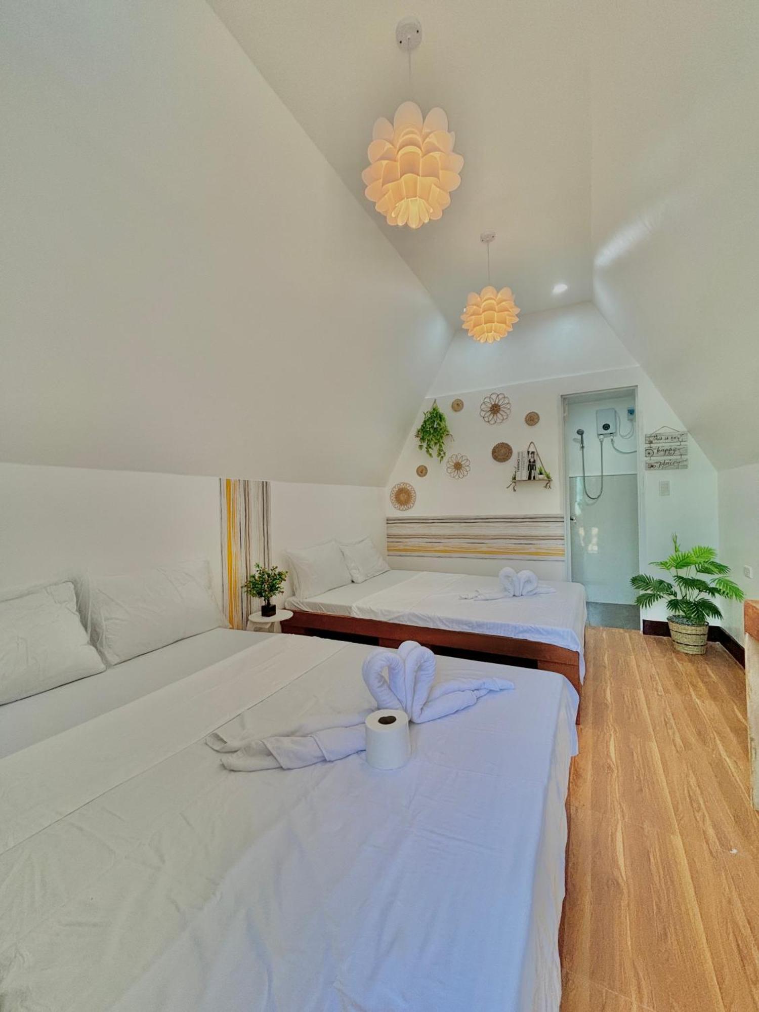 Villa Lovi Panagsama Beach موالبوال المظهر الخارجي الصورة