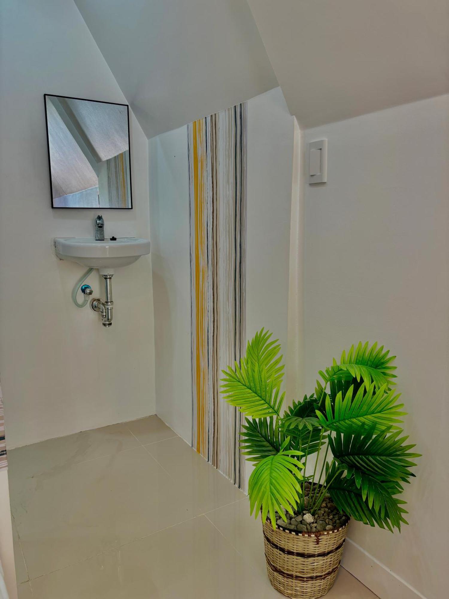 Villa Lovi Panagsama Beach موالبوال المظهر الخارجي الصورة